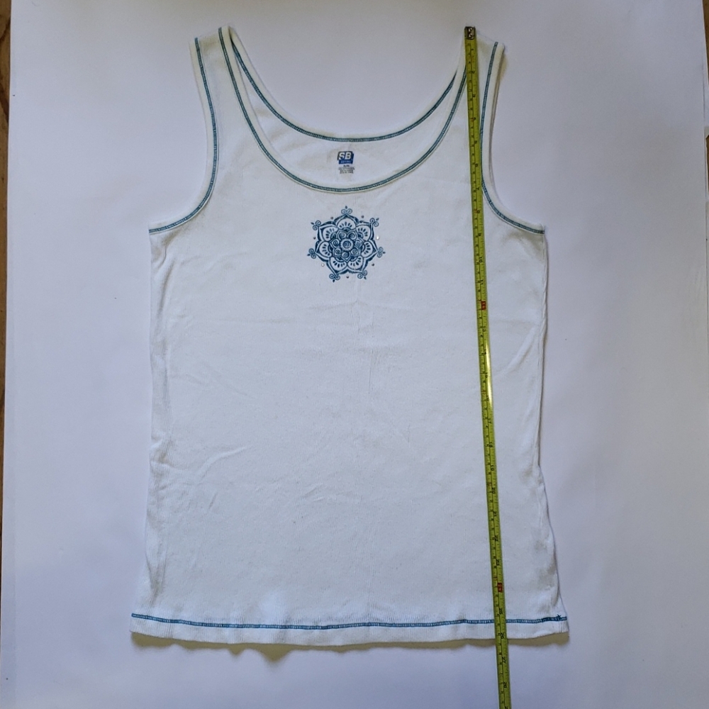 Tank top - Picture 2 of 6